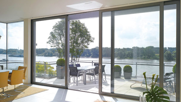 折疊窗(chuāng)戶如(rú)何根據獨特的(de)室內(nèi)設計(jì)進行(xíng)定制(zhì)?